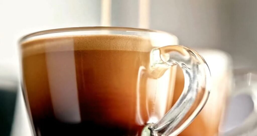 Does blonde coffee have more caffeine